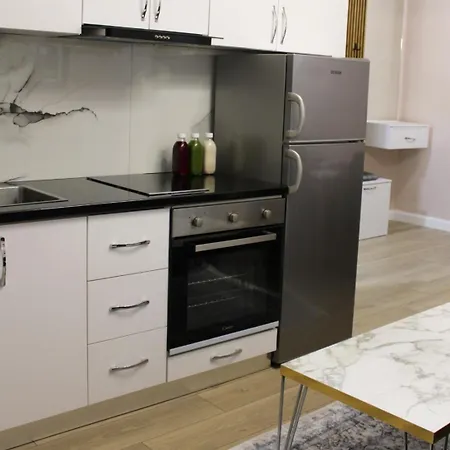 Isea Apartment *